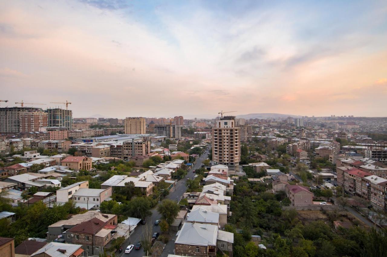 Hotelise L Bird Eye Apartment Erywań Zewnętrze zdjęcie
